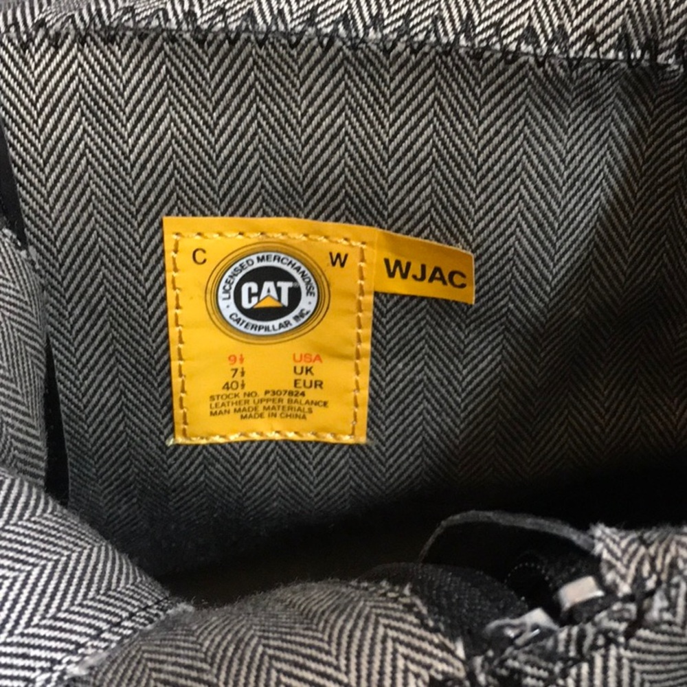 Reversible Cat Work Boots Size 9.5 - image 5